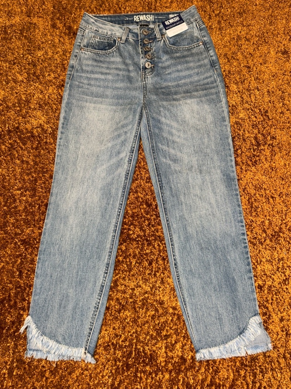 VINTAGE Rewash Straight-Leg Light Blue High-Rise